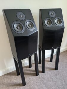 Model 18 speaker detail
